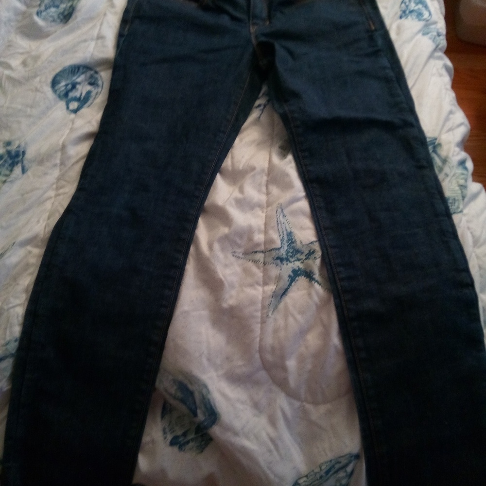 Jeans. Took tags off but didn't wear. Got wrong si